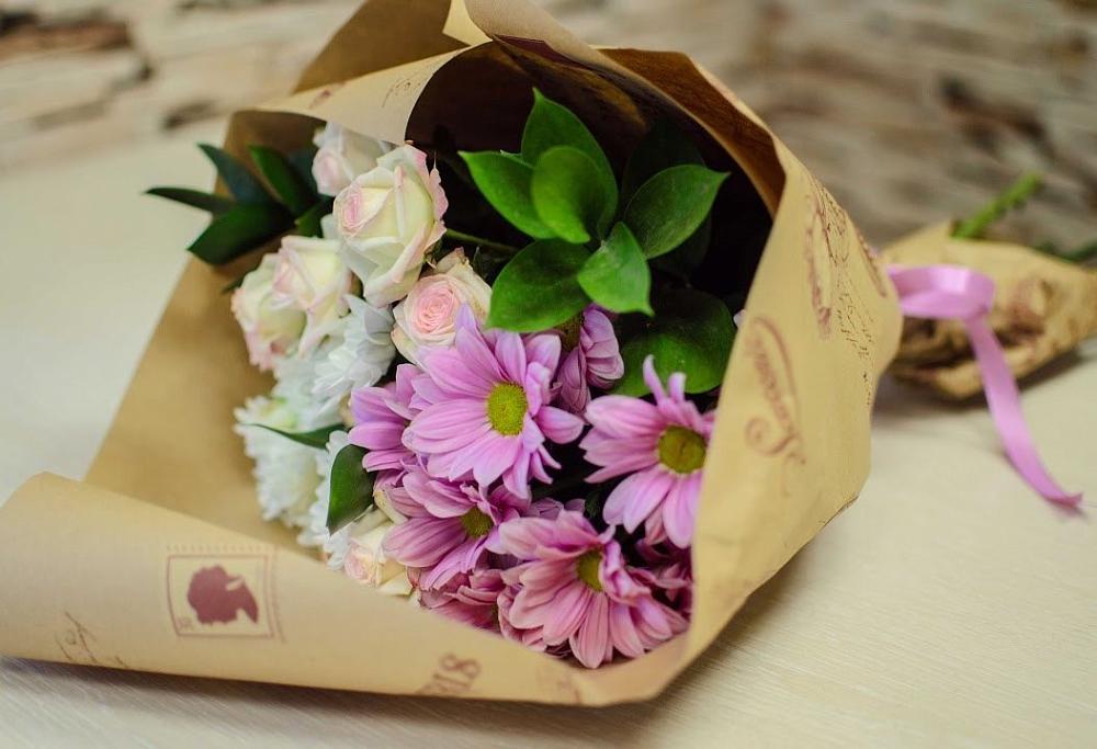 Букет цветов из: Розы и Хризантемы в Старой Ситне