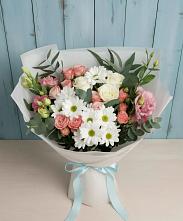 Букет цветов из:  Розы, Лизиантусы и Хризантемы в Старой Ситне