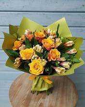 Букет цветов из:  Альстромерии и Розы #REPLACE_PRED# Старой Ситне