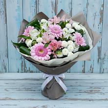 Букет цветов из:  Герберы, Альстромерии и Хризантемы #REPLACE_PRED# Старой Ситне
