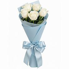 Букет 5 Белых роз Проуд в Старой Ситне