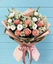 Букет цветов из:  Розы, Альстромерии и Лизиантусы в Старой Ситне