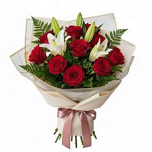 Букет цветов из:  Лилии и Розы #REPLACE_PRED# Старой Ситне