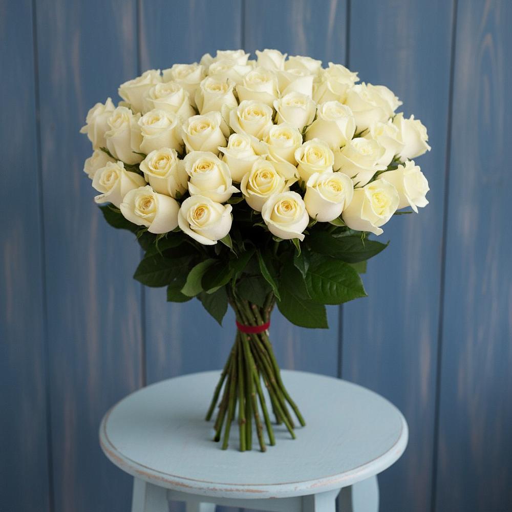 Букет 51 Белая роза Эдлесс Лав в Старой Ситне