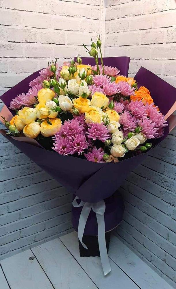 Букет цветов из: Хризантемы и Розы в Старой Ситне