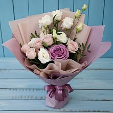 Букет цветов из:  Розы и Лизиантусы в Старой Ситне