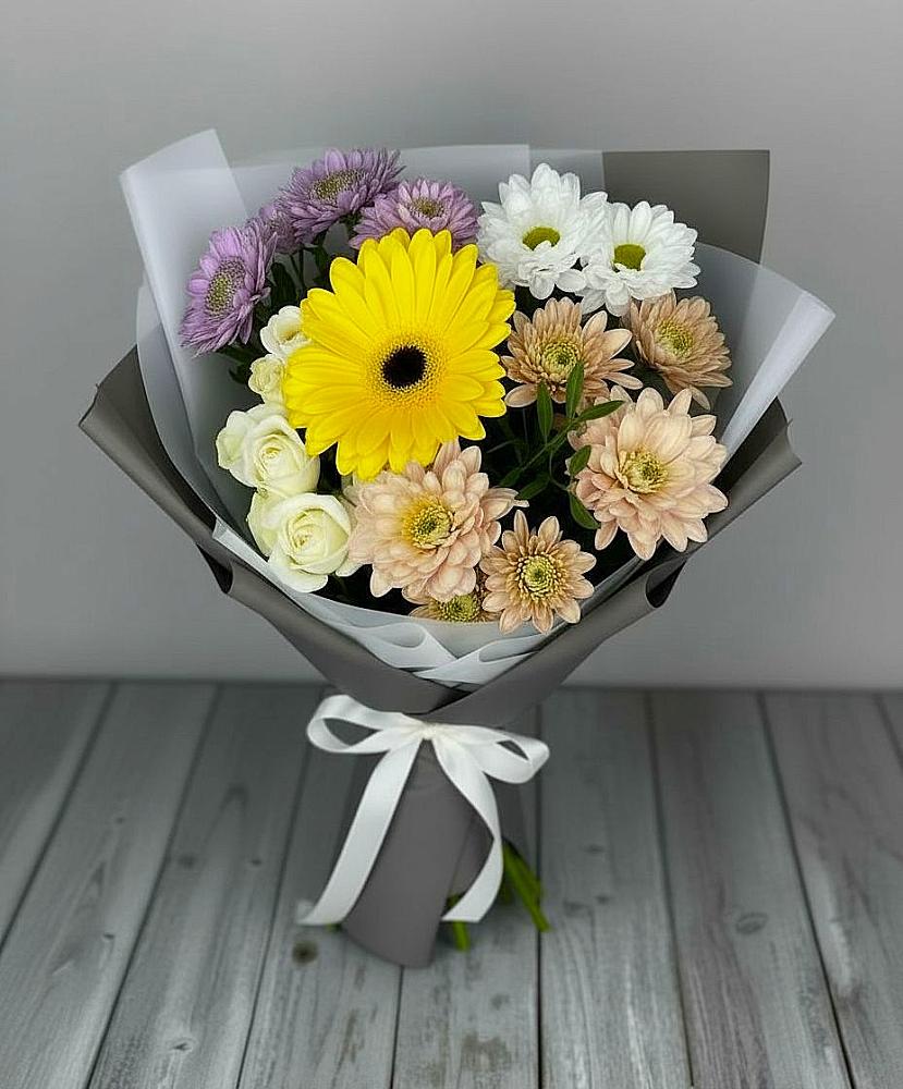 Букет цветов из: Розы, Герберы и Хризантемы в Старой Ситне