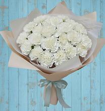 Букет цветов из:  Гвоздики #REPLACE_PRED# Старой Ситне